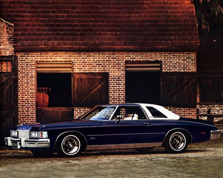  Buick Riviera 1975 года  (фото 3 из 3)